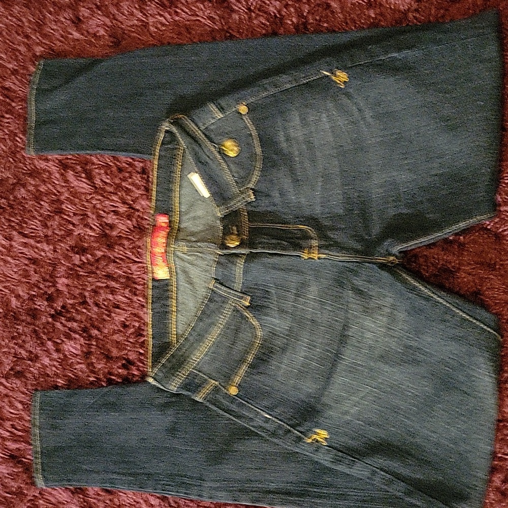 Apple bottom jeans